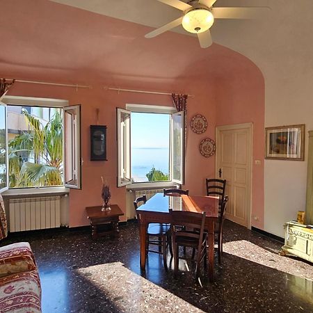 Le Finestre Sul Mare Appartement Albissola Marina Buitenkant foto