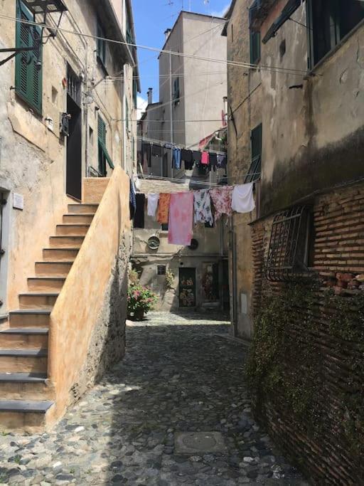 Le Finestre Sul Mare Appartement Albissola Marina Buitenkant foto