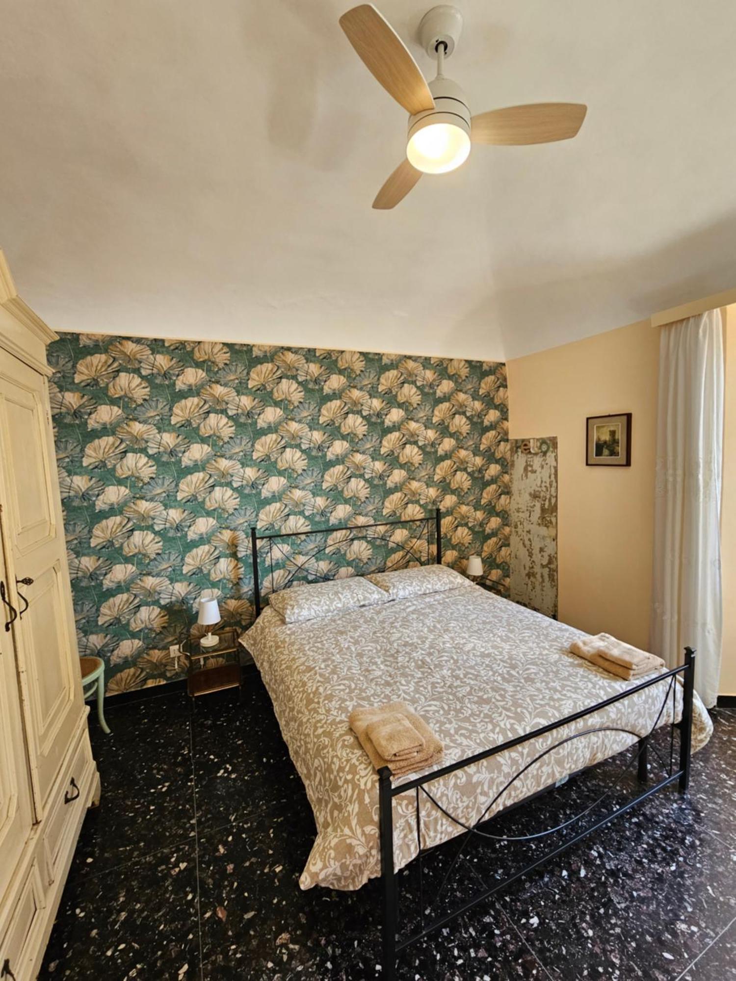 Le Finestre Sul Mare Appartement Albissola Marina Buitenkant foto