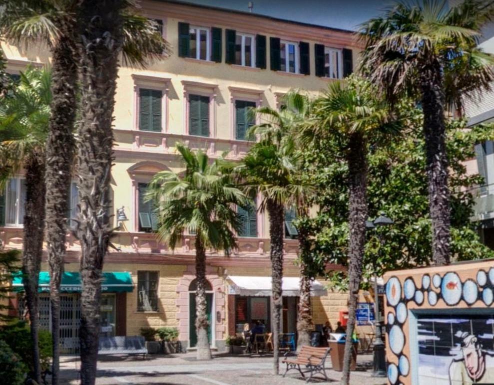 Le Finestre Sul Mare Appartement Albissola Marina Buitenkant foto